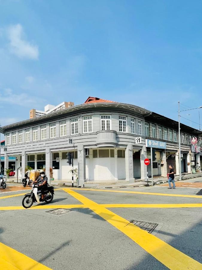 111 Hutton Lane Hostel George Town Ngoại thất bức ảnh